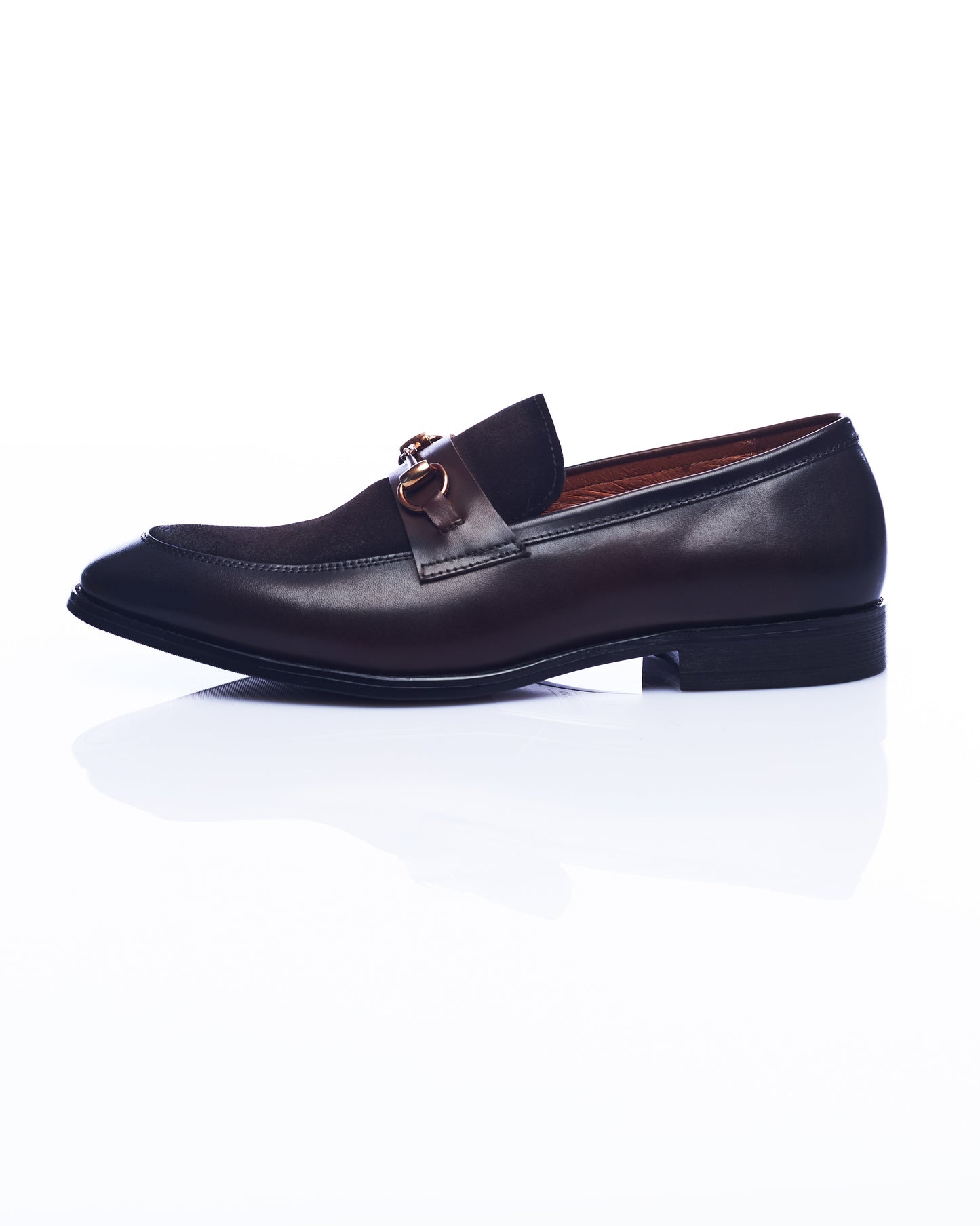 LEATHER/SUEDE LOAFER