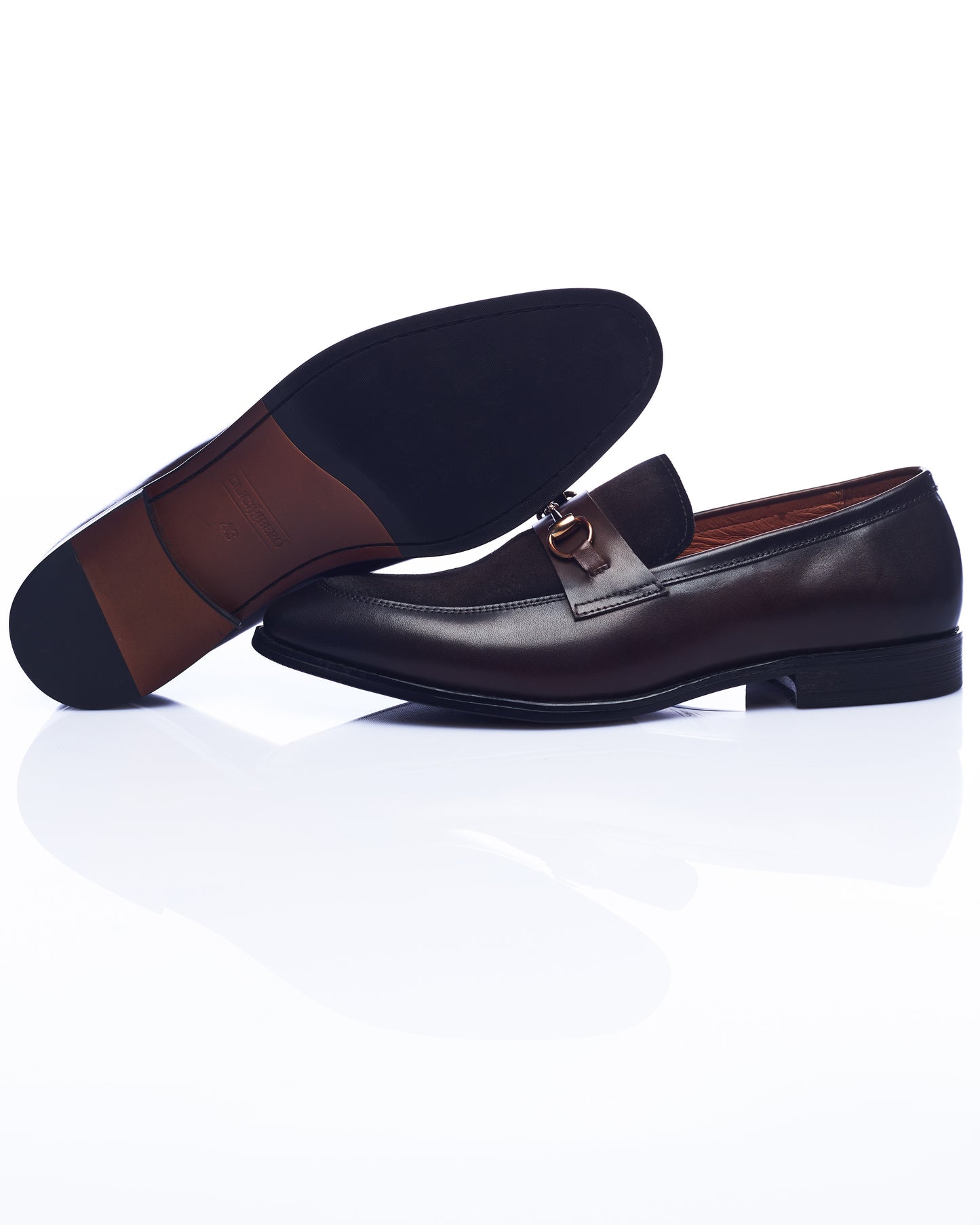 LEATHER/SUEDE LOAFER