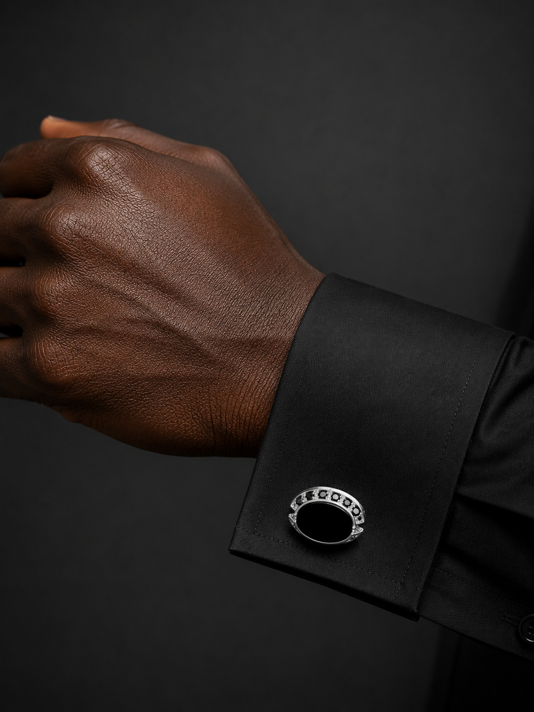 MIDNIGHT CREST CUFFLINKS